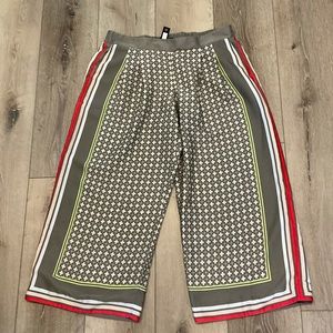 Victoria’s Secret Silky Pajama Bottoms, size 6